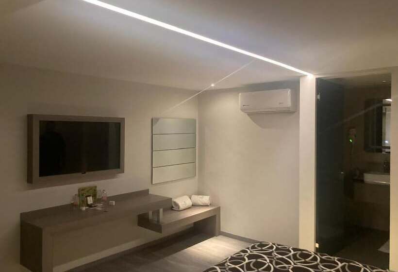 فندق على الطريق Oasis