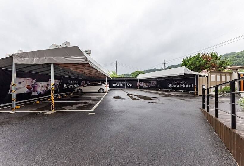 모텔 Okcheon Rivera