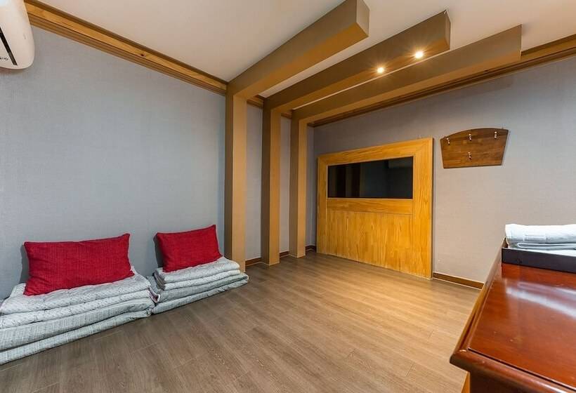 모텔 Okcheon Rivera