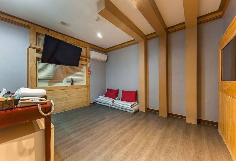 모텔 Okcheon Rivera