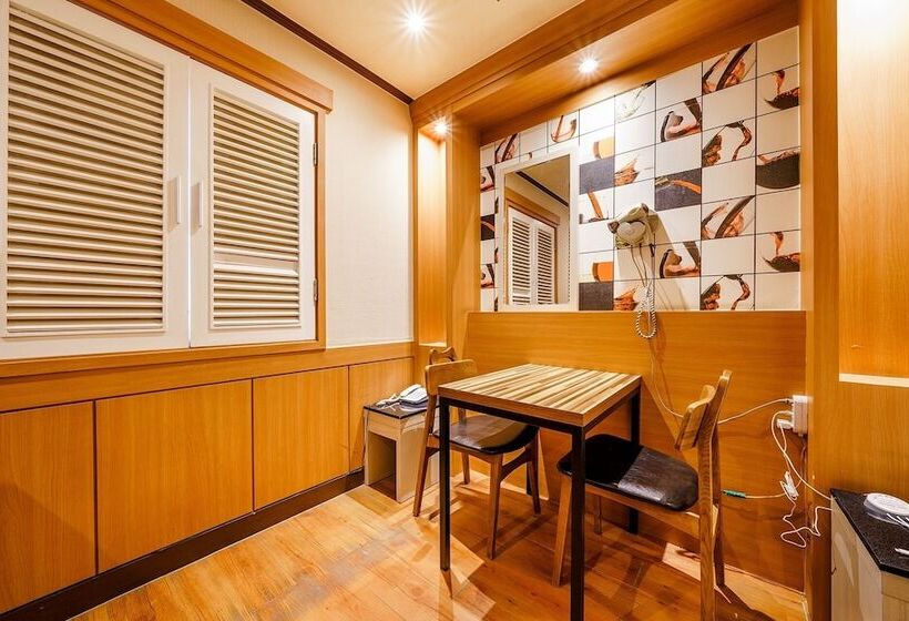 Motel Pyeongchon Coa And 2060