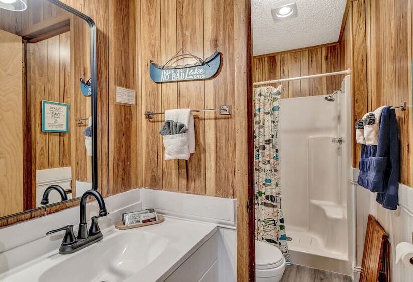 Мотель Reel Inn And Lodge