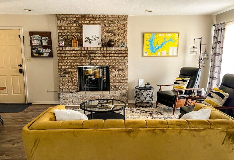 Мотель Reel Inn And Lodge