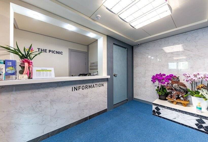 モーテル Sacheon Hotel Picnic