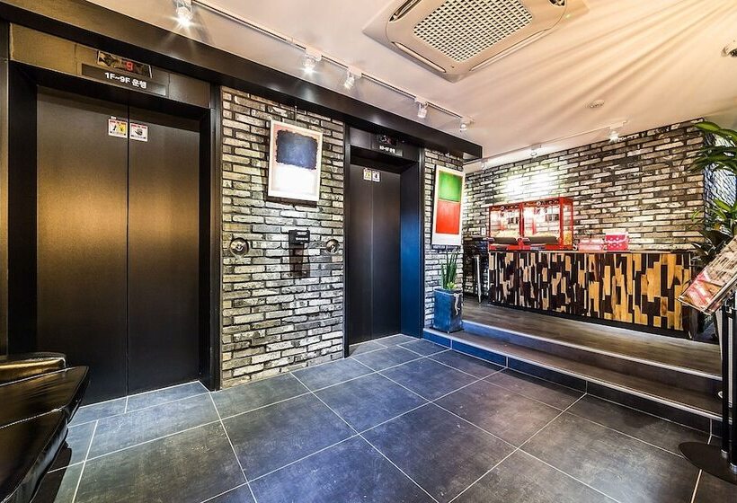 汽车旅馆  Sanbon Hotel In Cafe