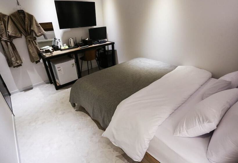 فندق على الطريق Seongnam Moran Hotel Supil