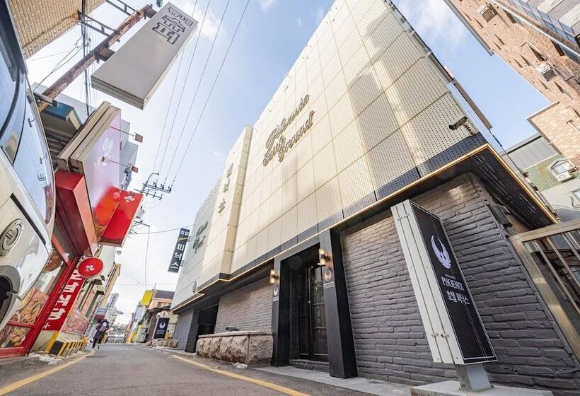 מוטל Suwon  Phoenix
