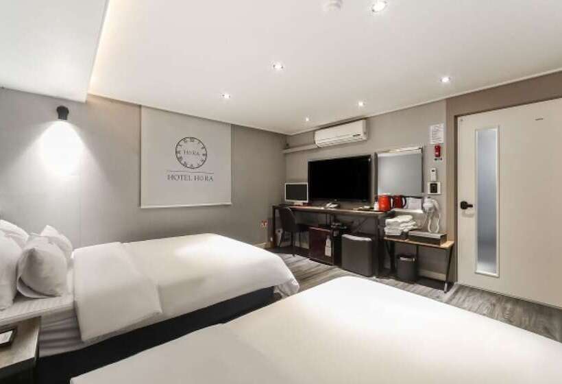 فندق على الطريق Tongyeong Hotel Hora