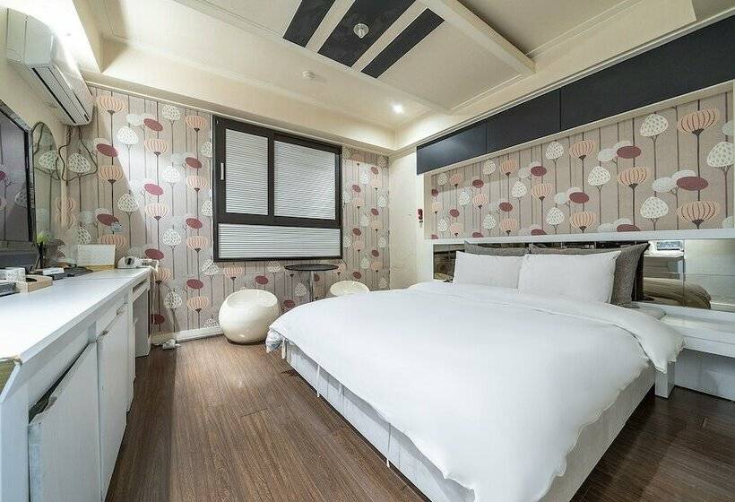 汽车旅馆  Uijeongbu Boom