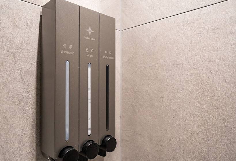 汽车旅馆  Uijeongbu Hotel Star