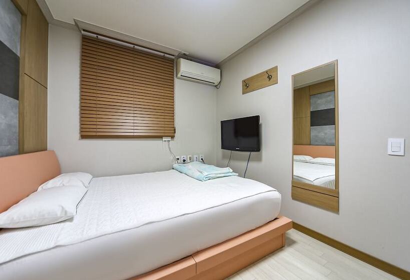 Motel Ulleung Cheongwoo