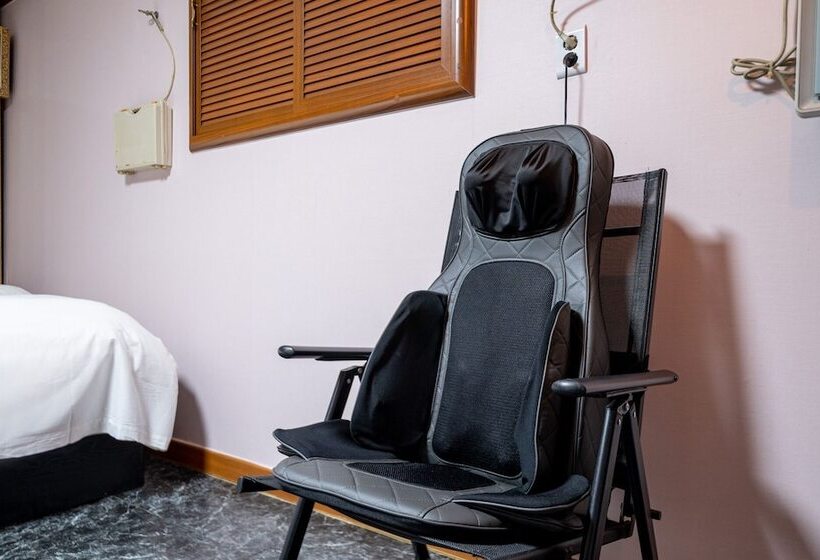 فندق على الطريق Wonju Hiritz