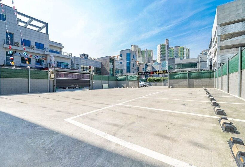 מוטל Yangsan Seoksan Haru