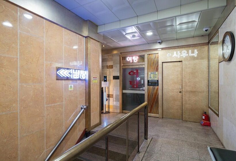 מוטל Yecheon Paradise