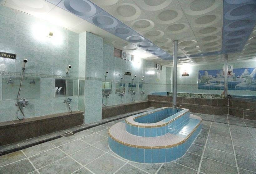 מוטל Yecheon Paradise