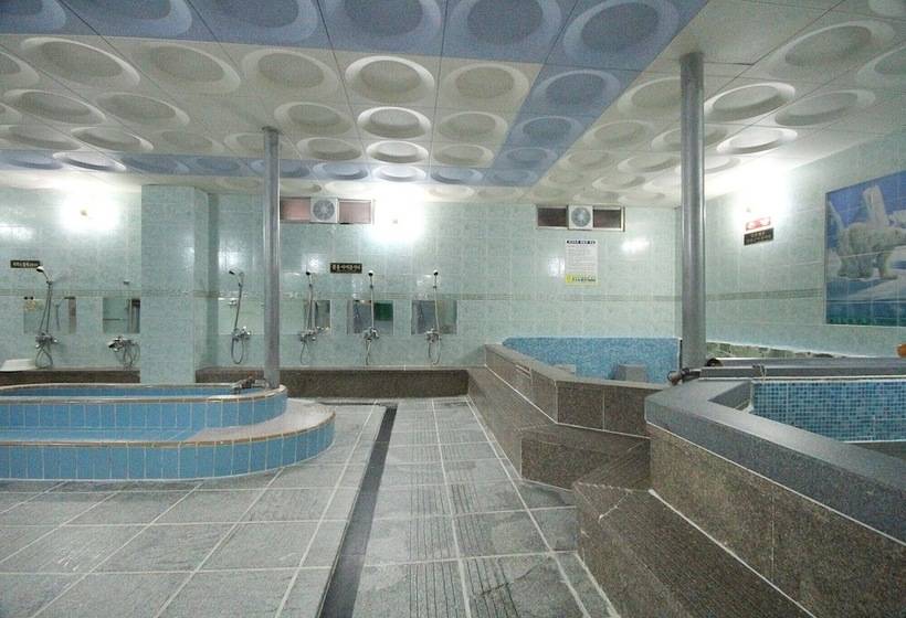 מוטל Yecheon Paradise