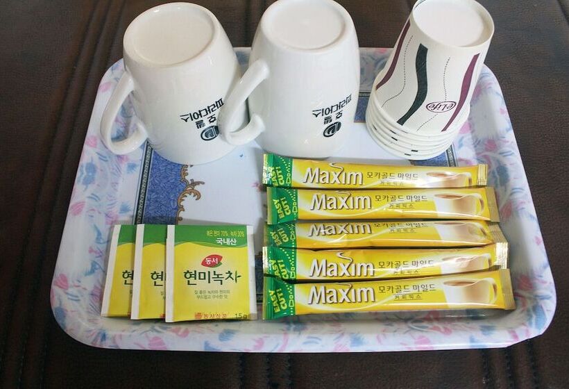 מוטל Yecheon Paradise