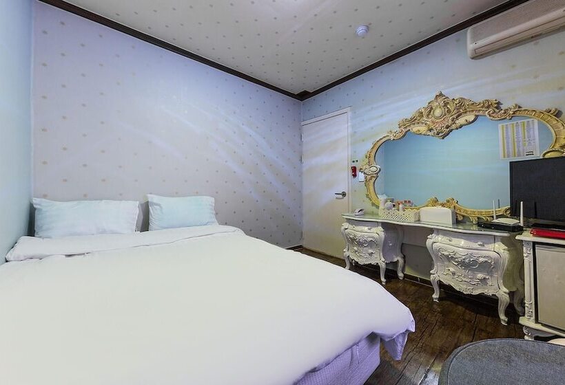Мотель Yesan Shinwon Parktel