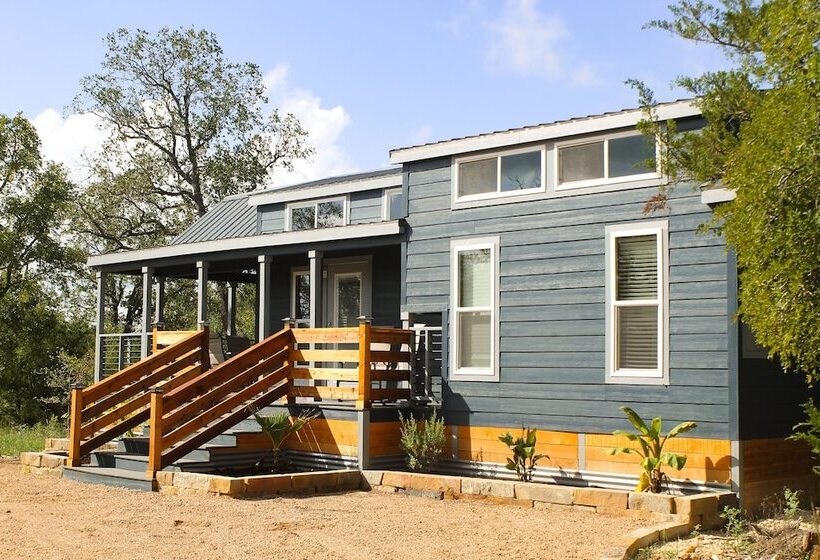 Outcast Landing   A Fisherman S Paradise