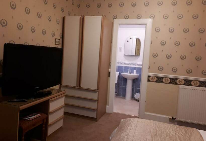 بنسيون Ashley House Guest House