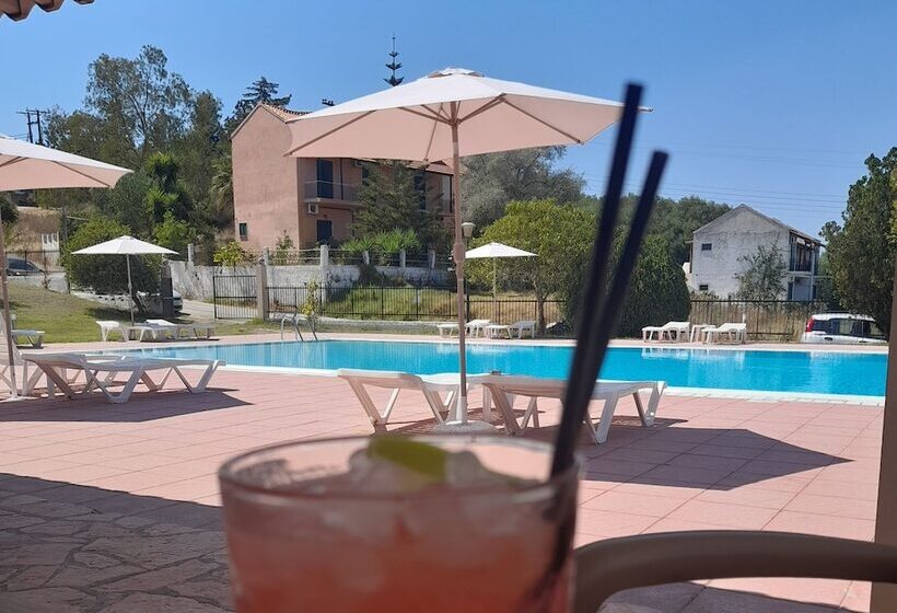 פנסיון Euphoria Complex