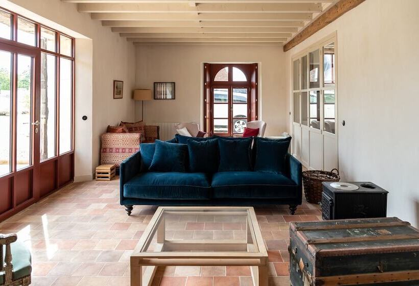 بنسيون Gite De Vonnes