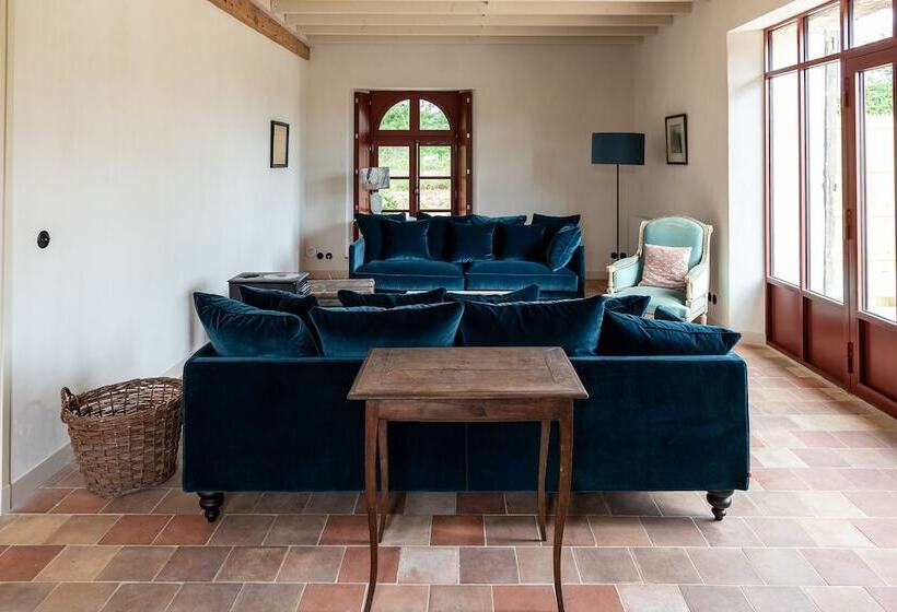 بنسيون Gite De Vonnes