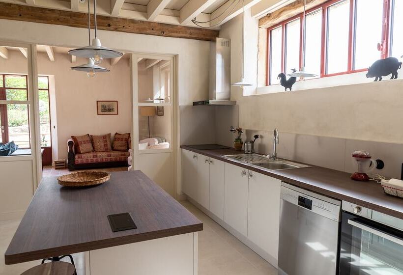 بنسيون Gite De Vonnes