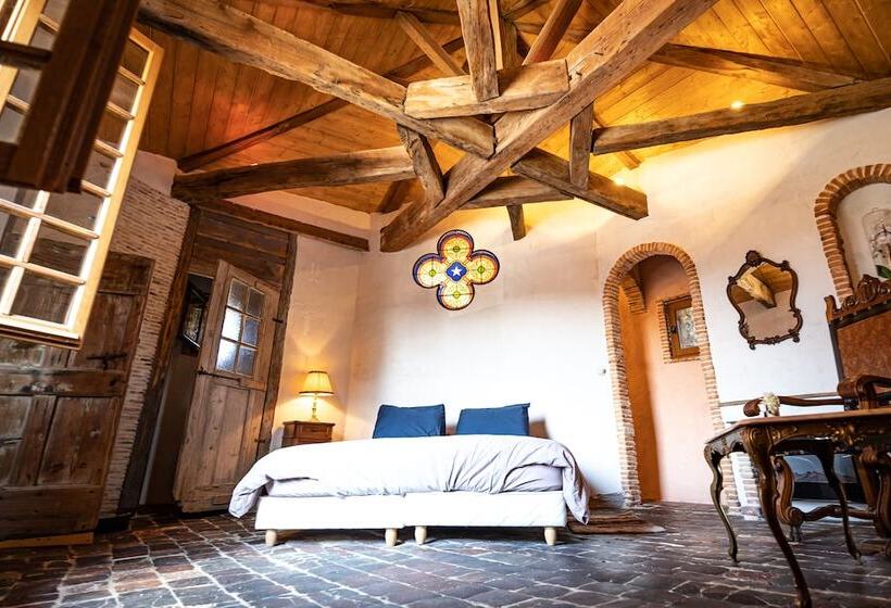 بنسيون La Tour Mandot