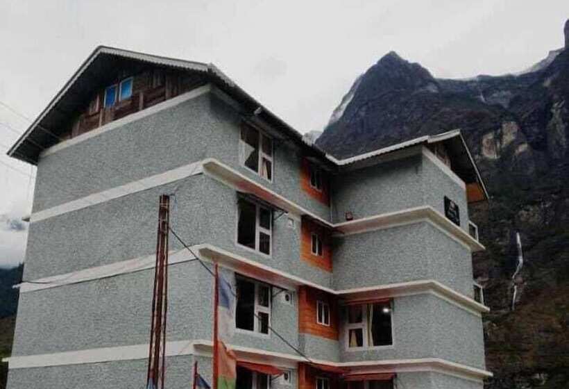 Пансион Rufina Royal Lachung