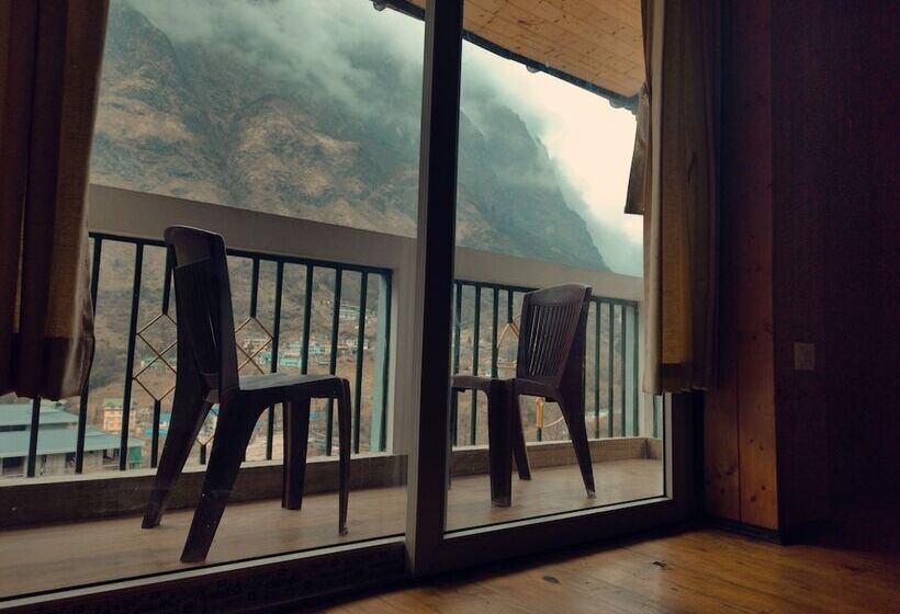 Пансион Rufina Royal Lachung