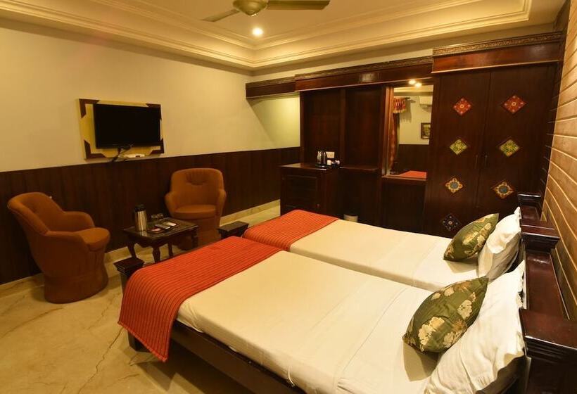 بنسيون Sagar Niwas