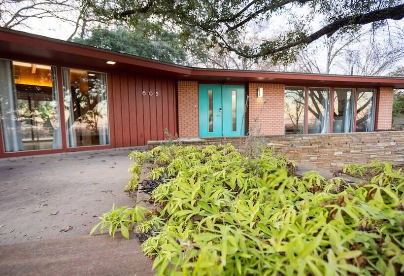 ペンション Stardust Retreat