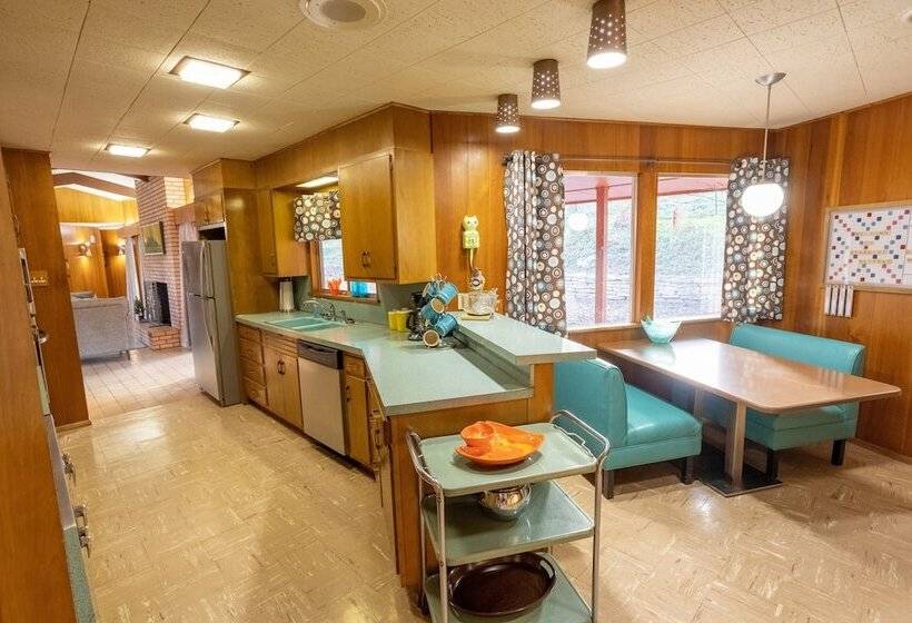 ペンション Stardust Retreat