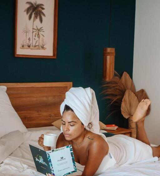 Porter Hotel   Surf & Yoga Retreat