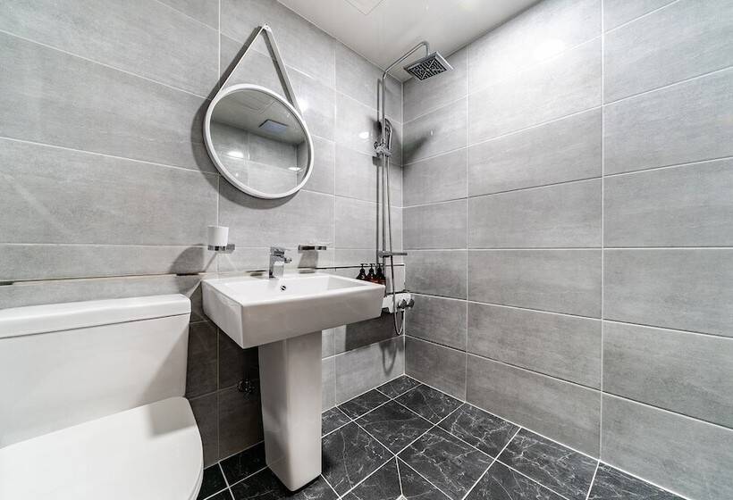 Sanbon Tower Self Check In Motel