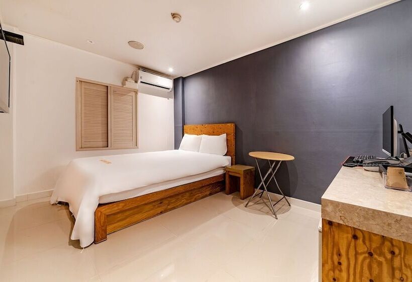 Sanbon Tower Self Check In Motel