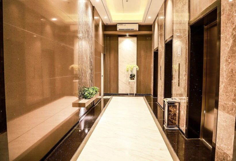 Sotogrande Hotel Katipunan