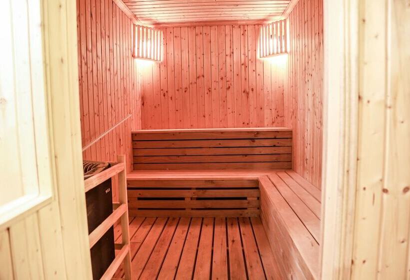 Sotogrande Hotel Katipunan