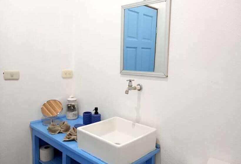 Tamahostel & Glamping