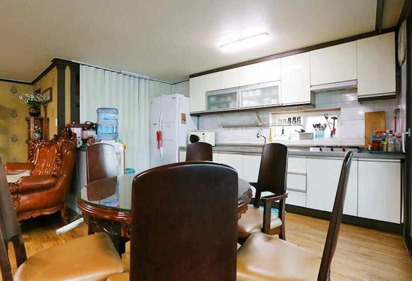Yangpyeong Ganggaui Achim Pension
