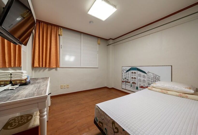 Yeoncheon Chosung Motel