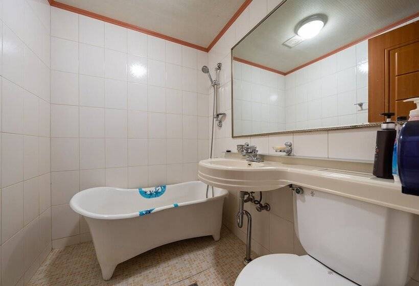 Yeoncheon Chosung Motel