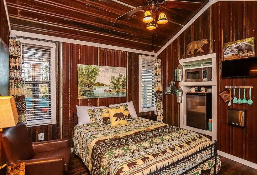 Yeti Cabin
