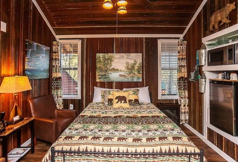 Yeti Cabin