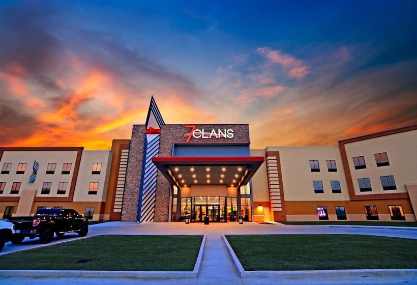 7clans Hotel & Resort