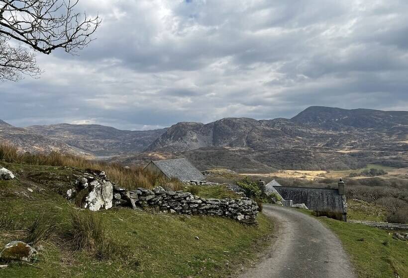 Beautiful Cottage Near Harlech With Ocean Views