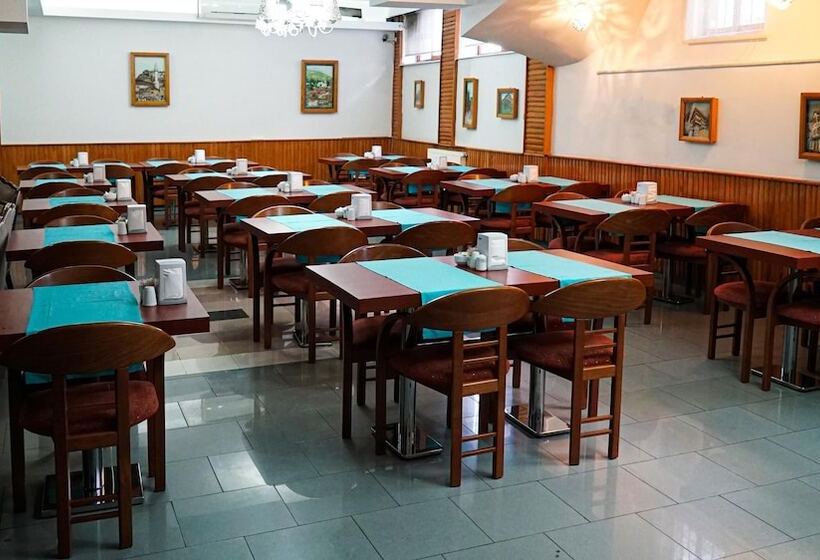 تختخواب و صبحانه Atlas Otel