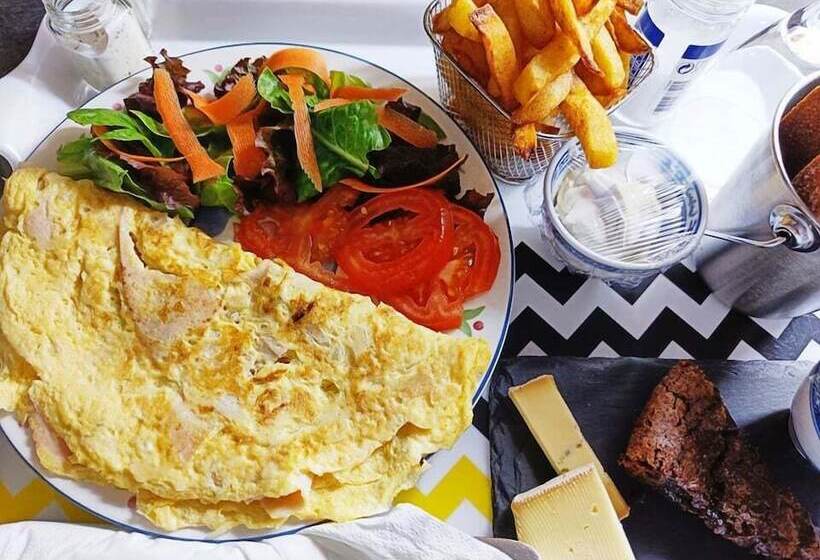 مبيت وإفطار Christine Scuflaire