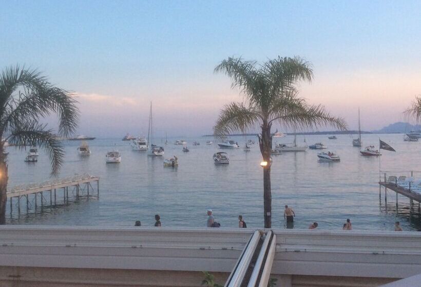 Bed and Breakfast La Clé De La Porte